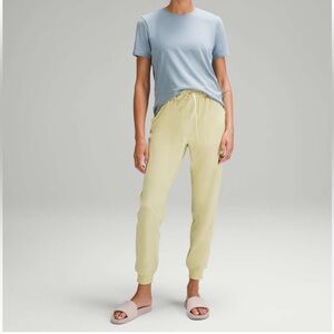 Lululemon Stretch High-Rise Joggers